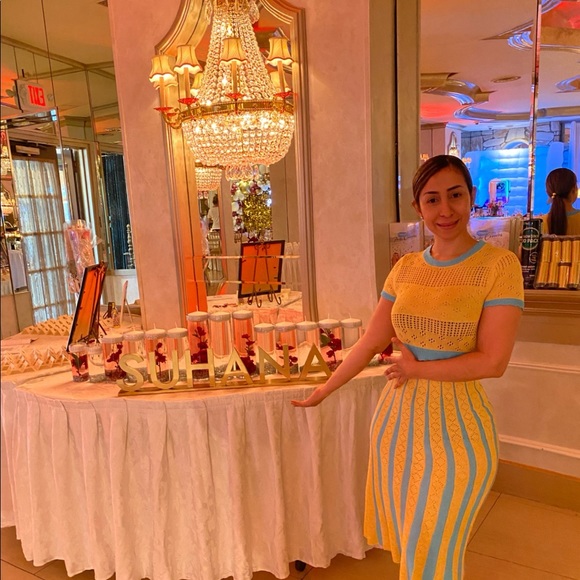 Meet your Posher, Cindy - Picture 1 of 4